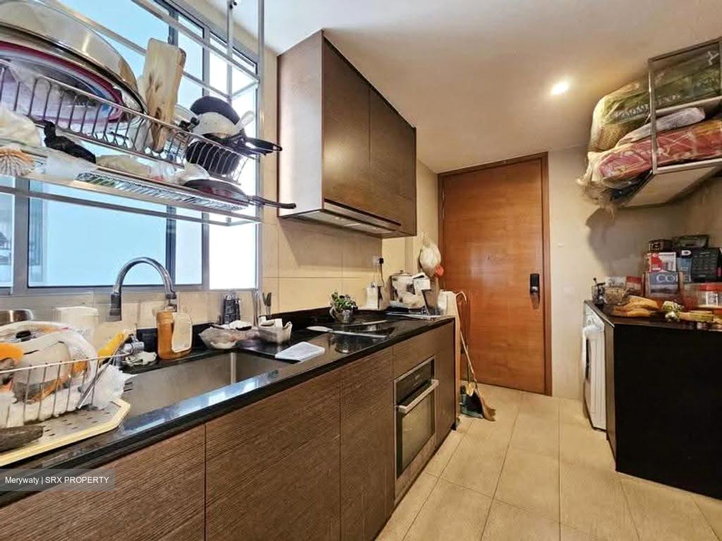 Cyan (D10), Condominium #635089401